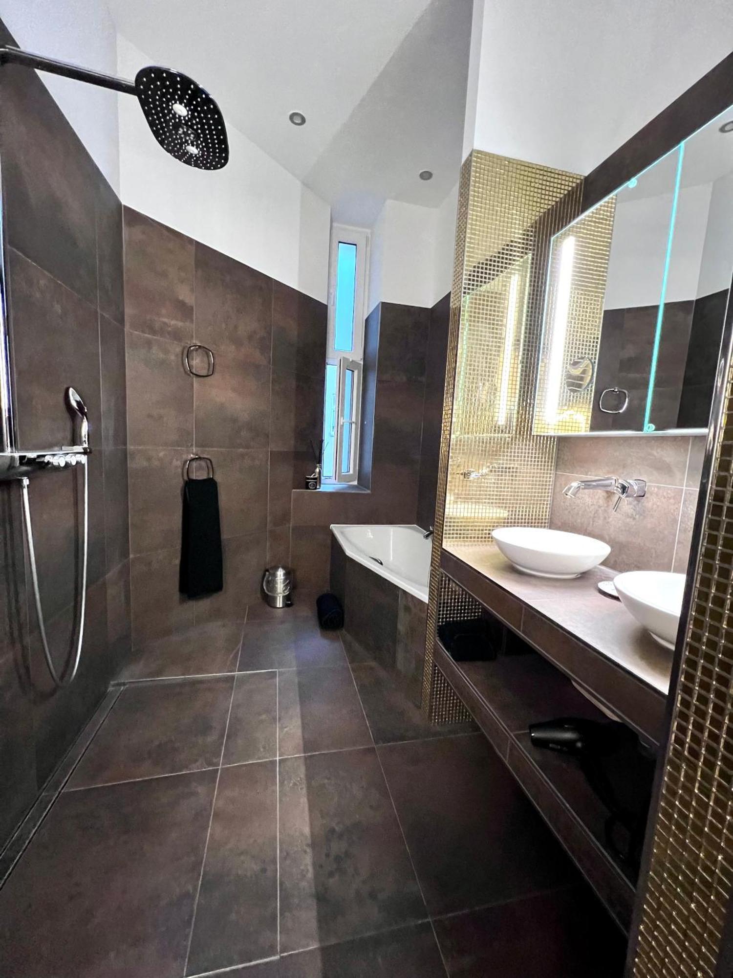Appartement Berlin-flair Beim Kurfurstendamm *